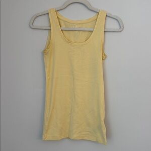 GAP Soft Yellow Scoopneck Modern Tank Top